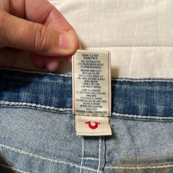 True Religion 28 Bootcut BFFM Highland Meadow Distressed Medium Wash Blue Jeans - Picture 16 of 16